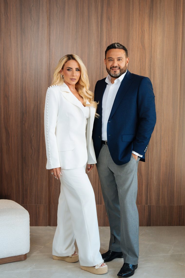 Vanessa y Oswaldo, fundadores de BREC Realty Group